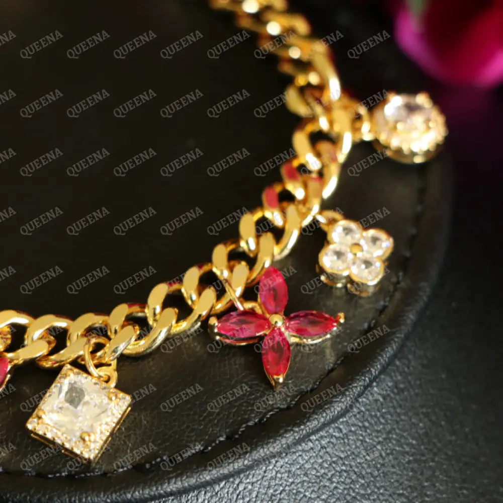 Beautiful Sparkling Pink Crystals Flowers Charms Chain Bracelet Bracelet