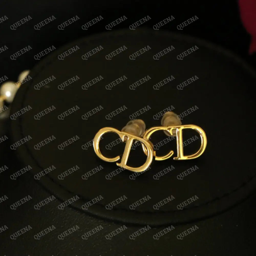 Elegant New CD Pearls Jewelry Set - 3 Pieces (Necklace + Bracelet + Earrings) Jewelry Sets