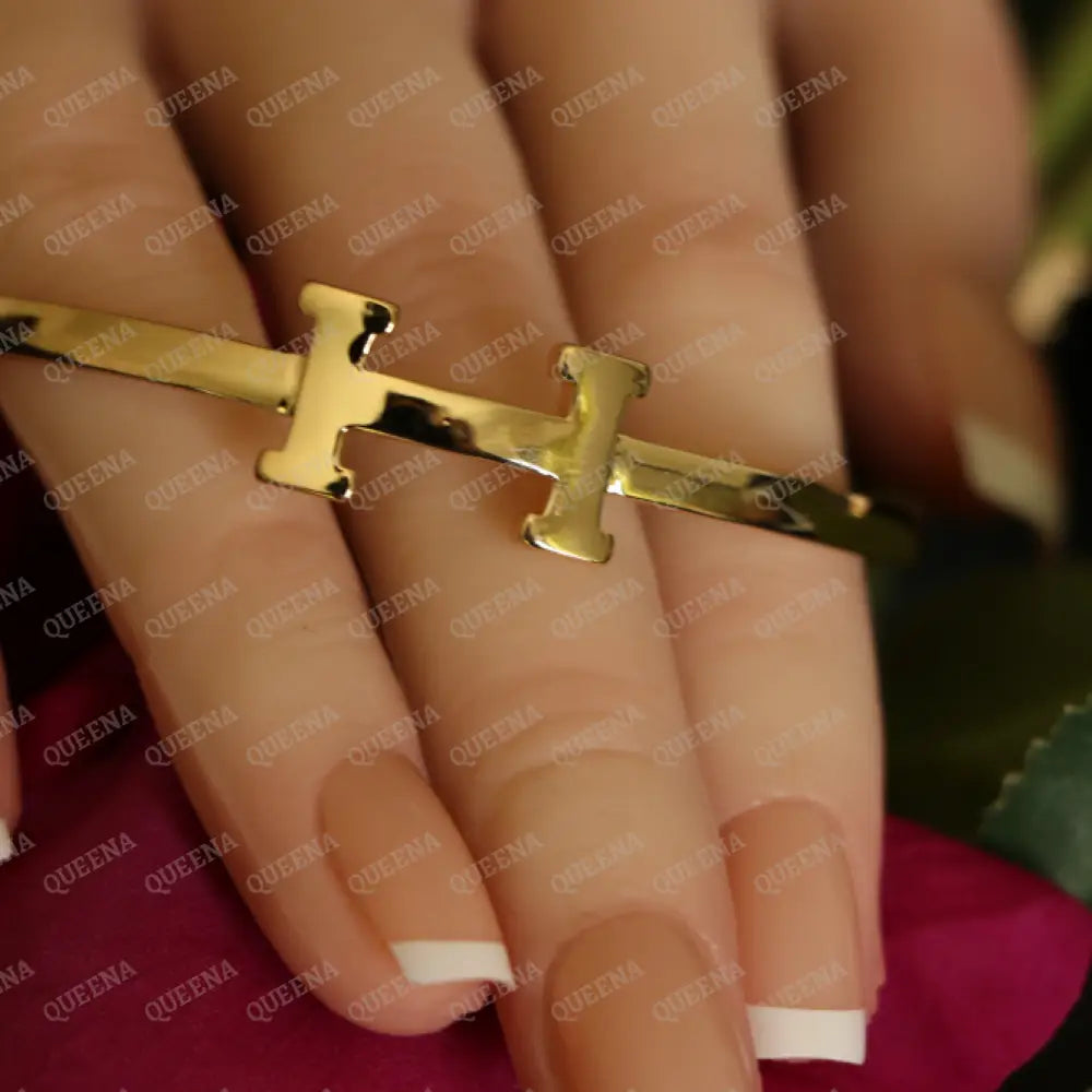 Elegant Trendy Golden H bangle Bracelet