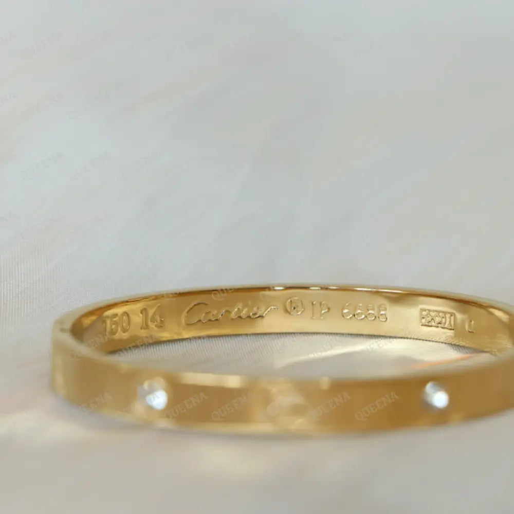 Iconic Bangle Love Bracelet With Crystal Diamonds - High Quality 18K Gold Plated Statement Piece