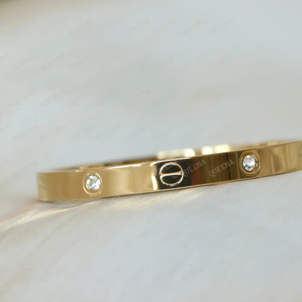 Iconic Bangle Love Bracelet With Crystal Diamonds - High Quality 18K Gold Plated Statement Piece
