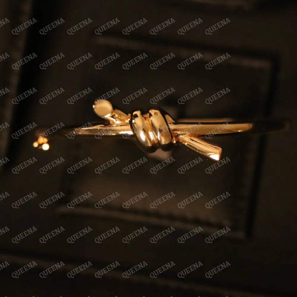 Luxury Dolley Knot Plain Bangle Bracelet Bracelet