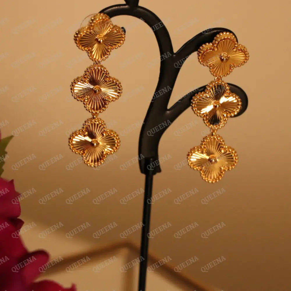 Luxury Golden Sparkle Three Clovers Stud Earrings Earrings
