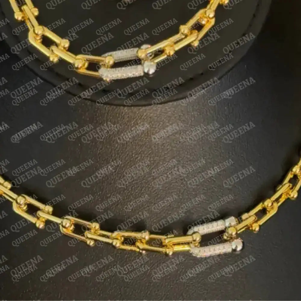 Luxury TEFFANIA JEWELRY SET Golden link Studded with Silver Zircon Stones - High Quality 18k Gold Plated Statement