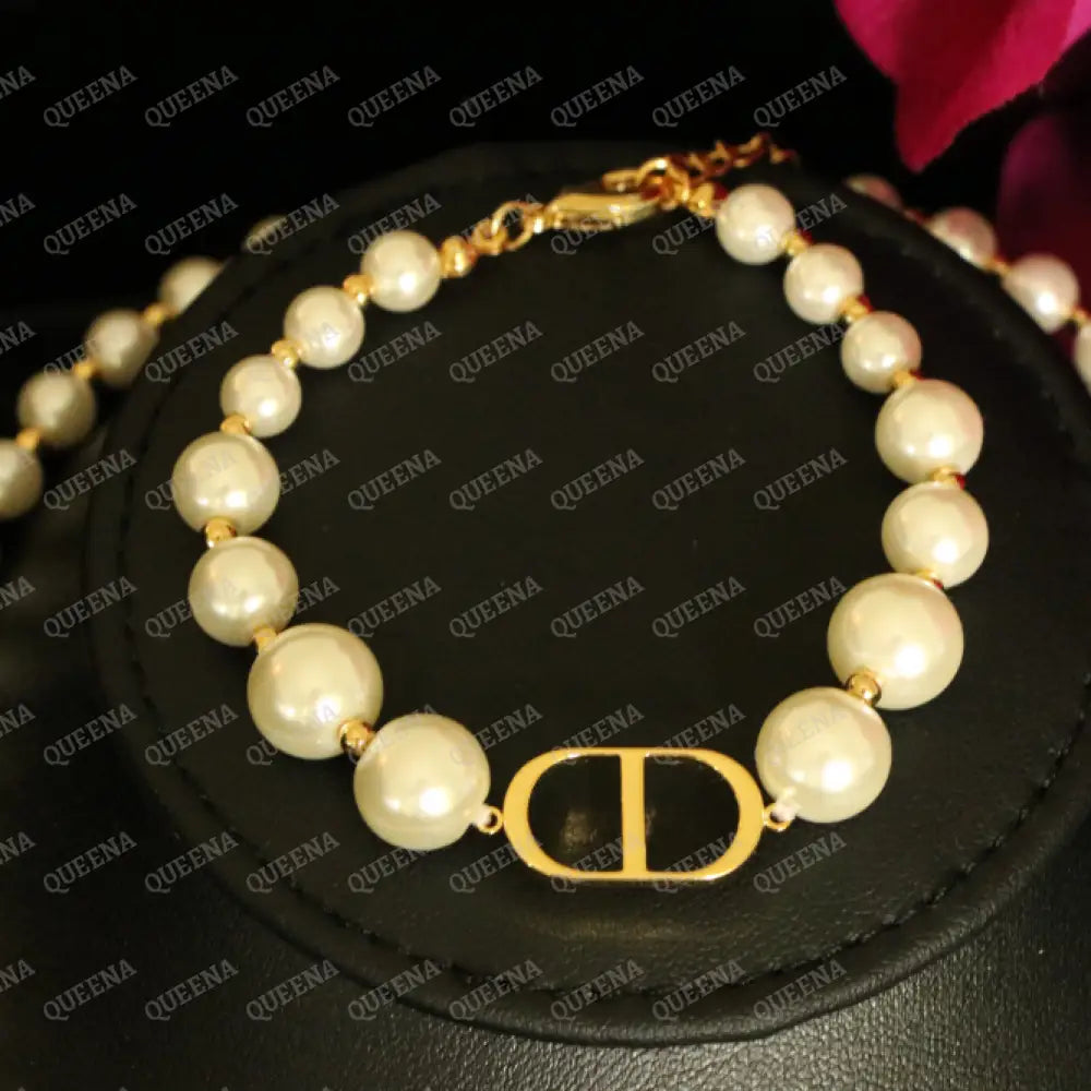 New CD pearls Bracelet Bracelet
