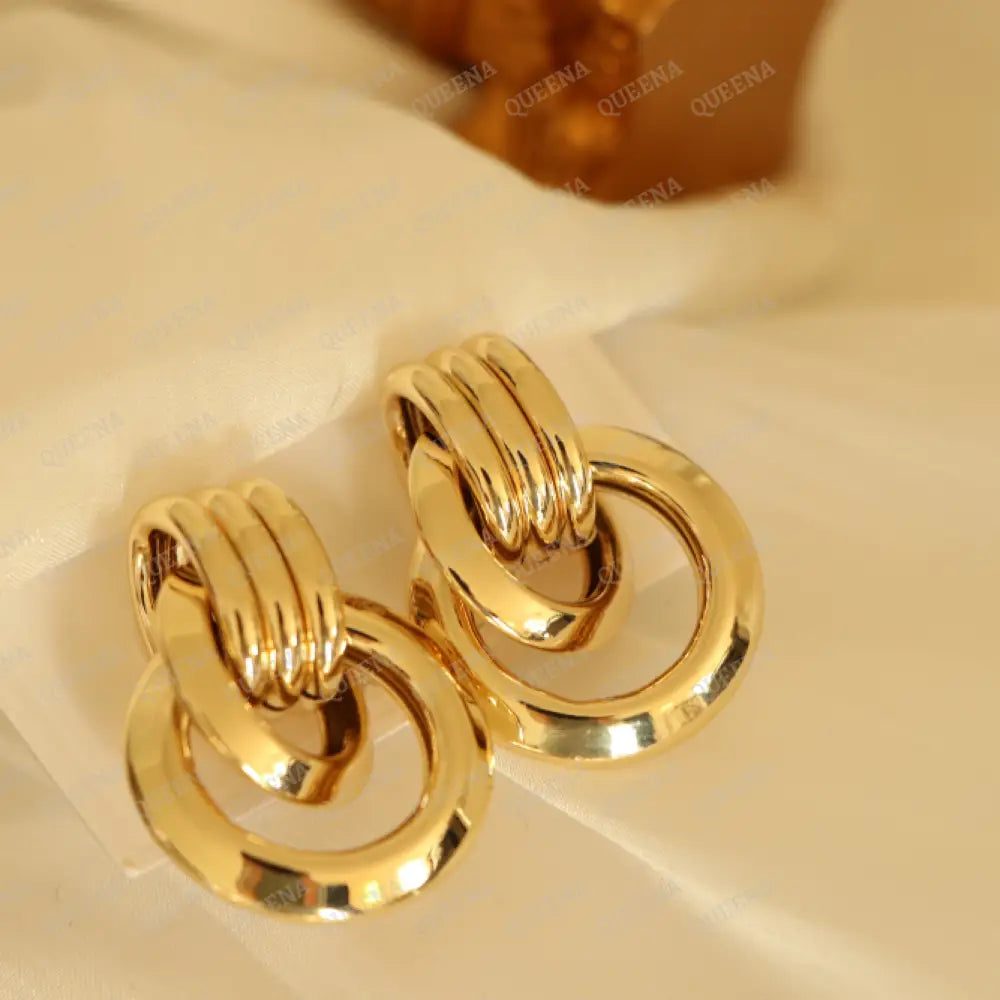 New Fashion Two Interlocking Trendy Golden Stud Earrings