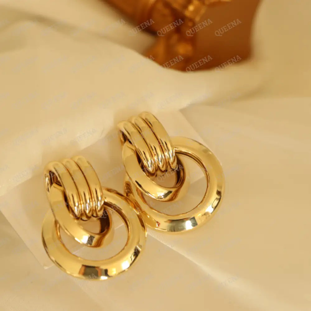 New Fashion Two Interlocking Trendy Golden Stud Earrings