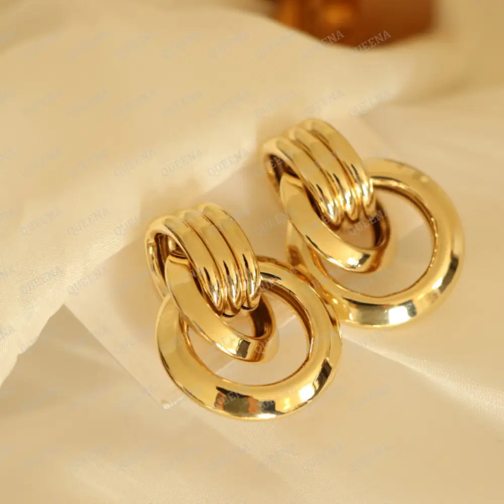 New Fashion Two Interlocking Trendy Golden Stud Earrings