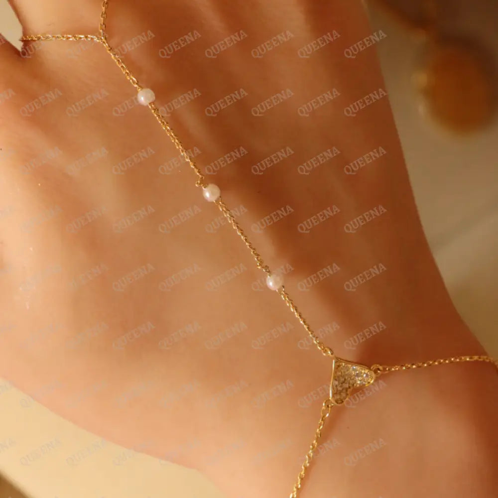 Pearla Heart Hand Chain Bracelet Bracelet