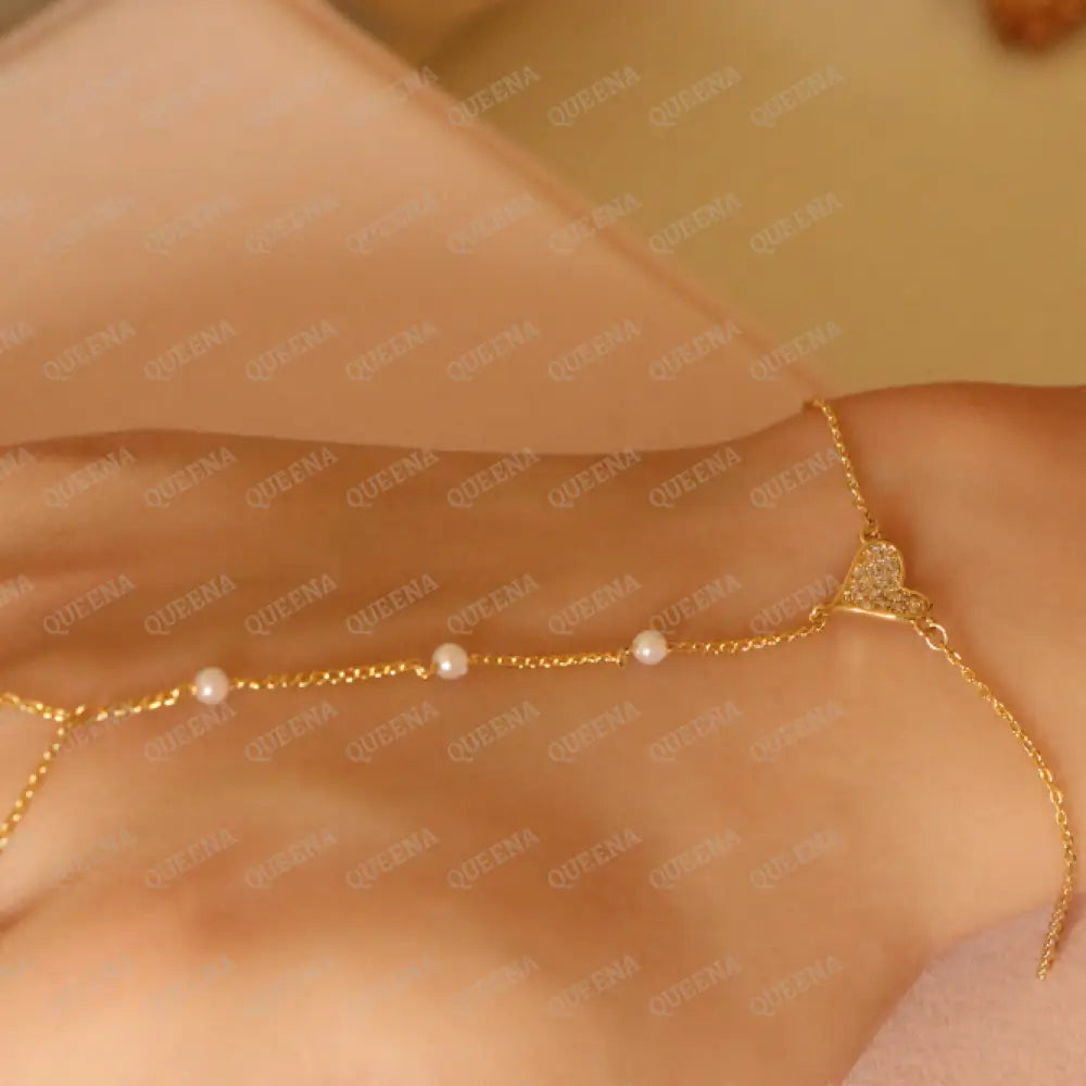 Pearla Heart Hand Chain Bracelet Bracelet