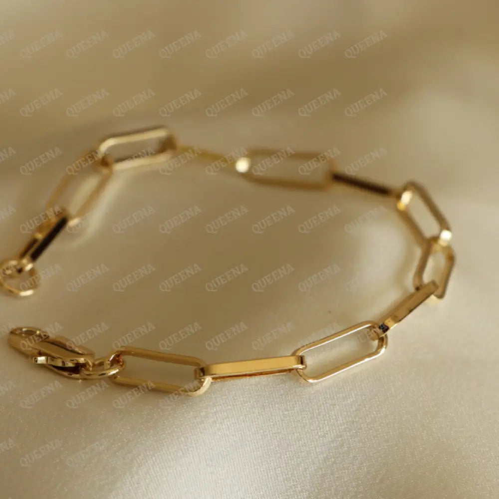 Simple Paper Clip Chain Bracelet