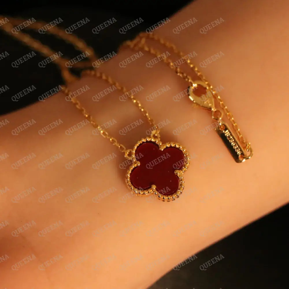 Single Burgundy clover Necklace - High Quality Stainless Steel Statement Piece Necklaces