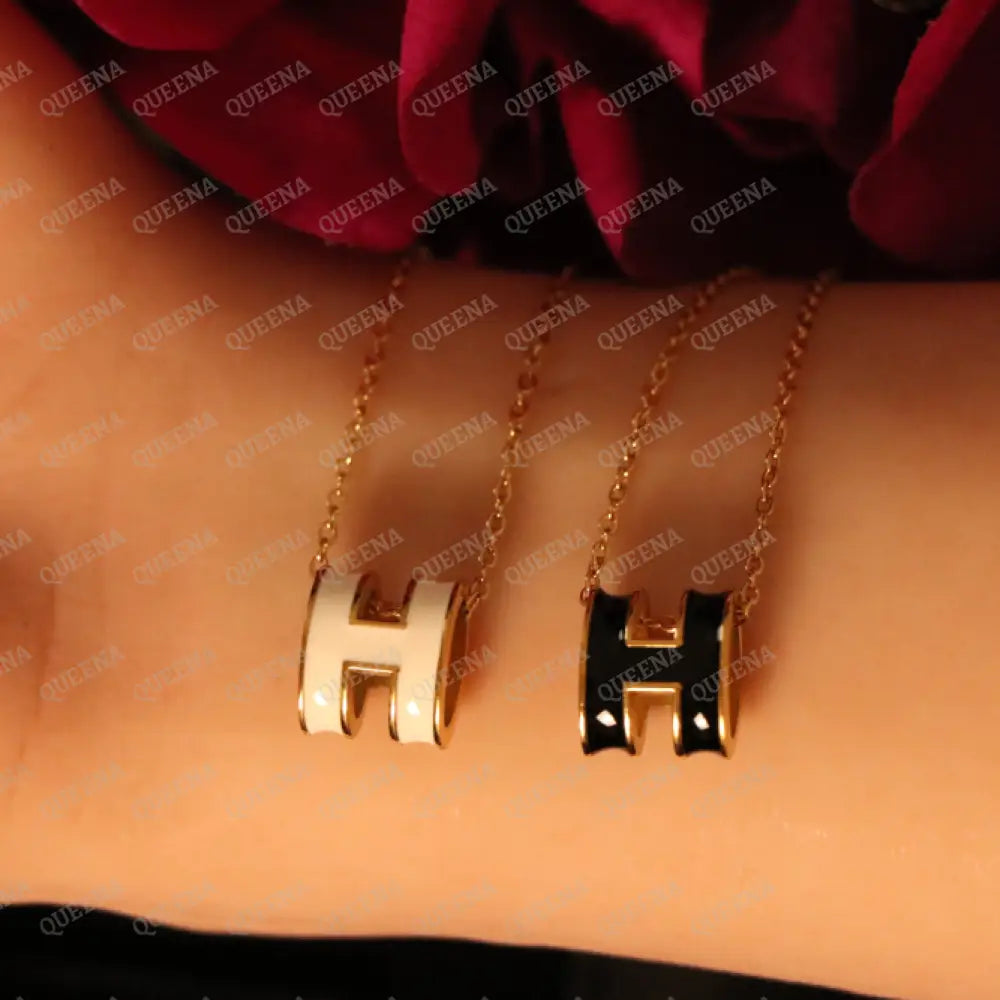 Trendy Golden H Pendant Necklace Necklaces