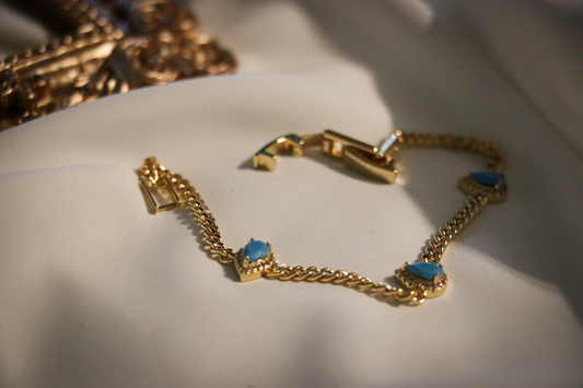 Chain Bracelet with turquoise Fayrozi almonds Zircon stones