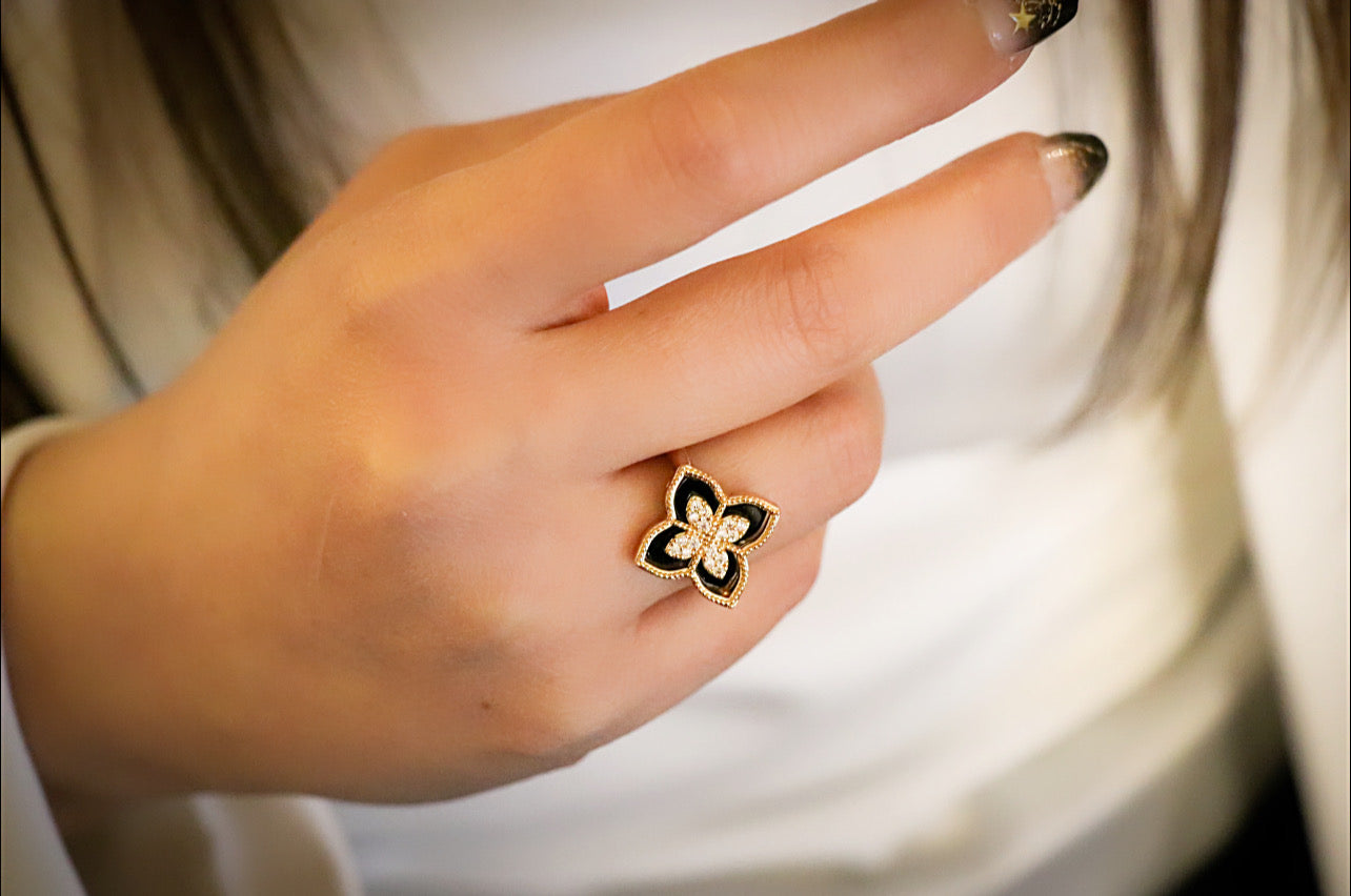 18k Gold Plated Princess Flowers Gold & Black Ring