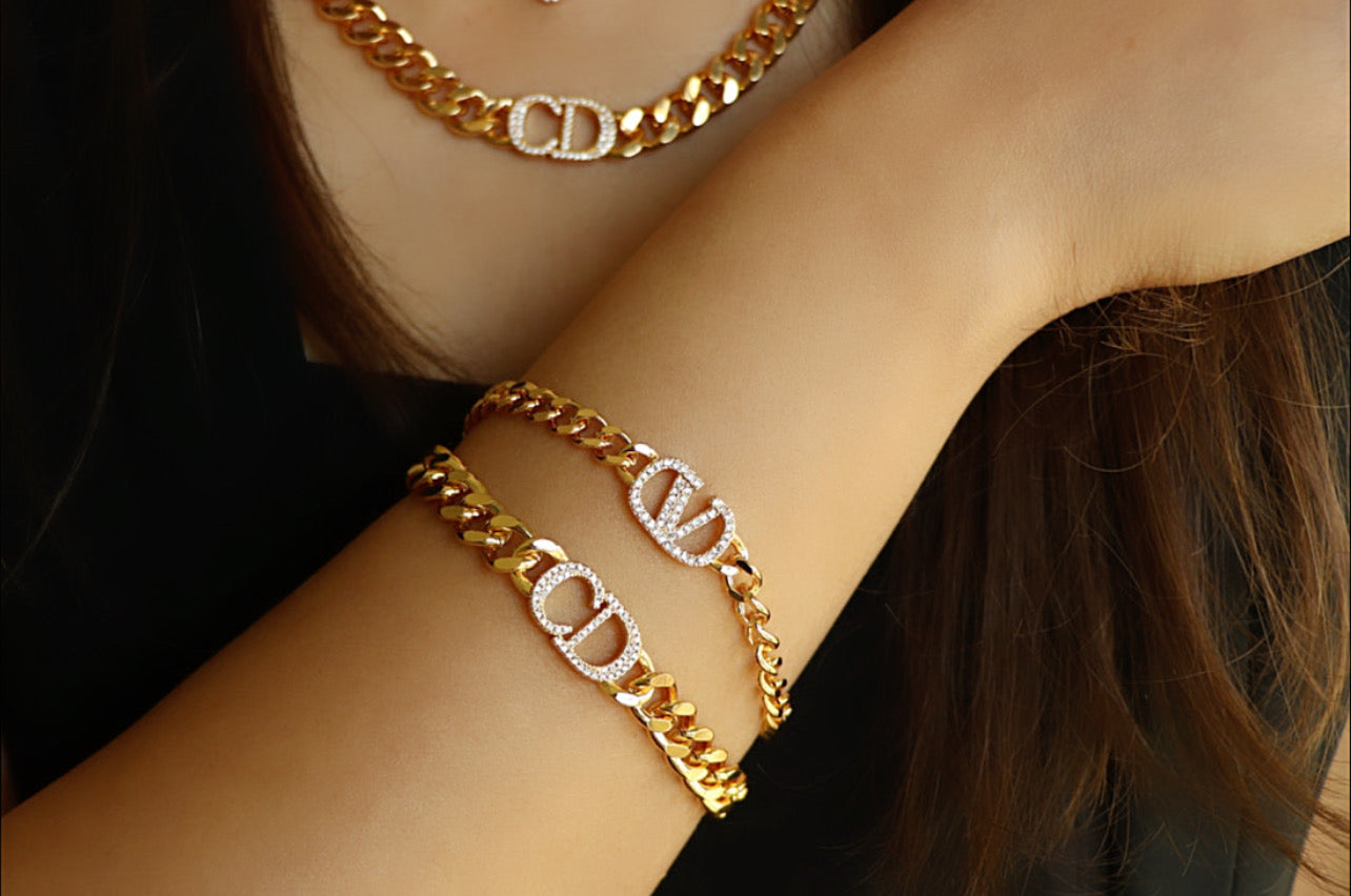 Luxury New CD Link chain Bracelet studded with Zircon - High Quality 18k Gold Plated Statement Piece