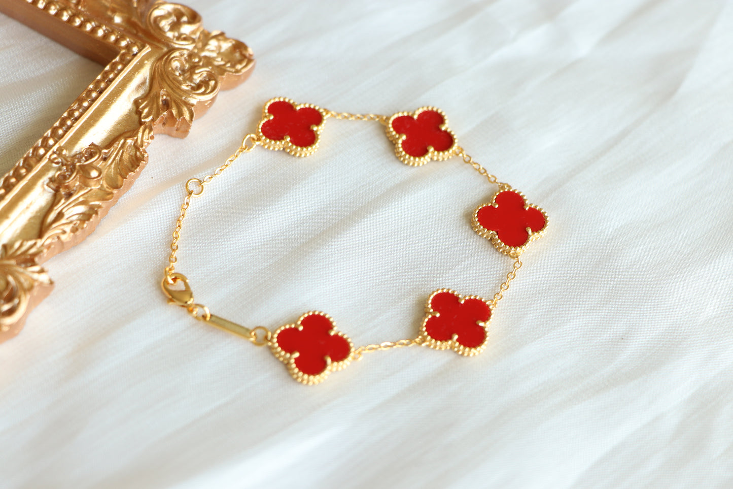 Luxury VCA Bracelet with 5 Multi RED Leaf Clover - High Quality 18k Gold Plated Statement Piece