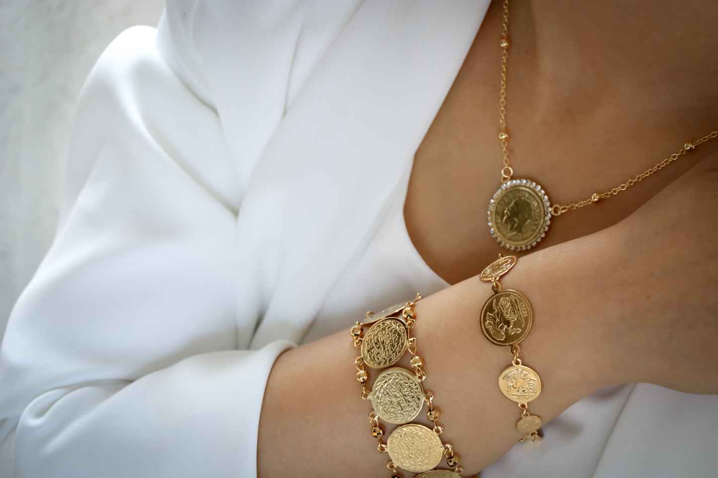 Iconic Gold Multi Sizes Lyra Coins Chain Bracelet