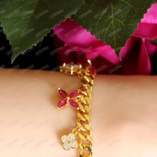 Beautiful Sparkling Pink Crystals Flowers Charms Chain Bracelet Bracelet