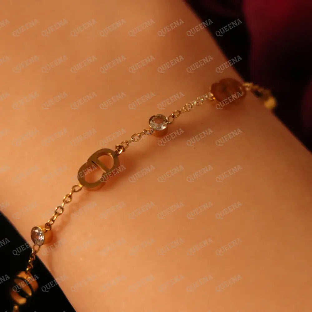 Delicate CD Bracelet Bracelet