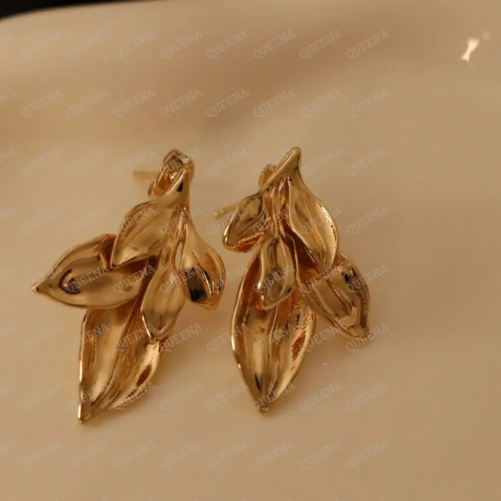 Elegant LEAF Earrings Earrings