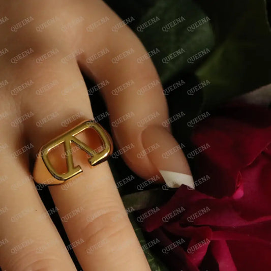 Elegant Valentina Ring - Adjustable (Free Size) Rings