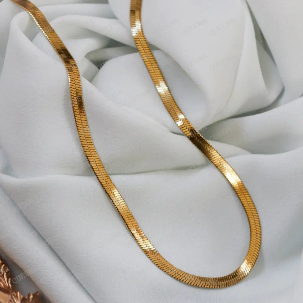Essential Golden Shiny Snake Chain Necklace Necklaces