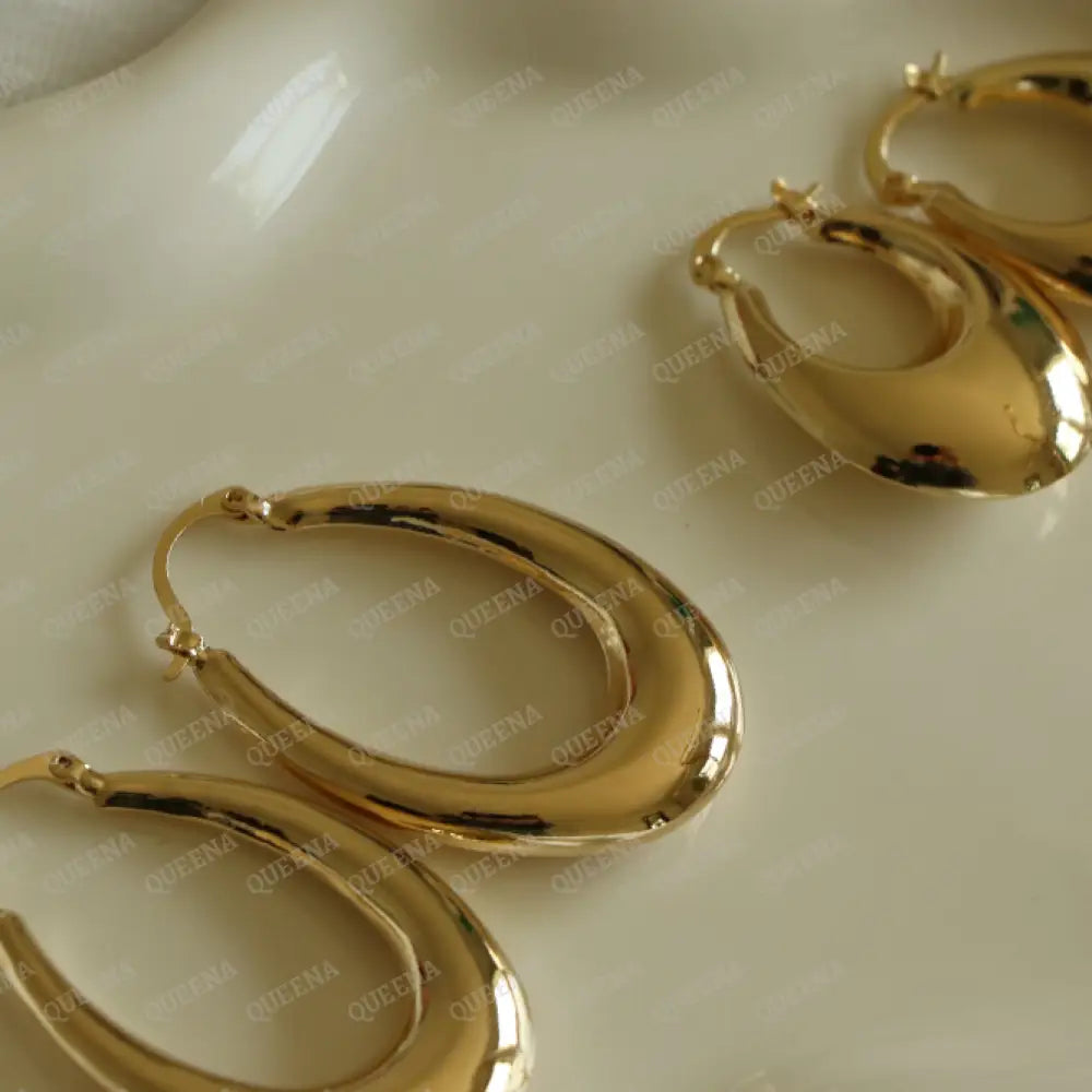 Eva Big Gold Oval Chunky Earrings