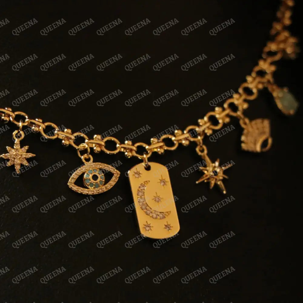 Golden Chin Necklace with Unique Charms Pendants Necklaces