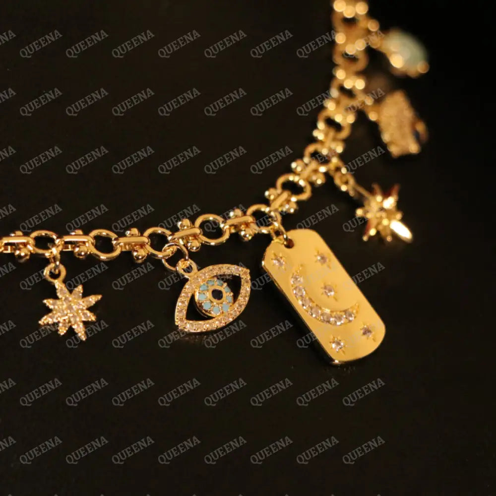 Golden Chin Necklace with Unique Charms Pendants Necklaces