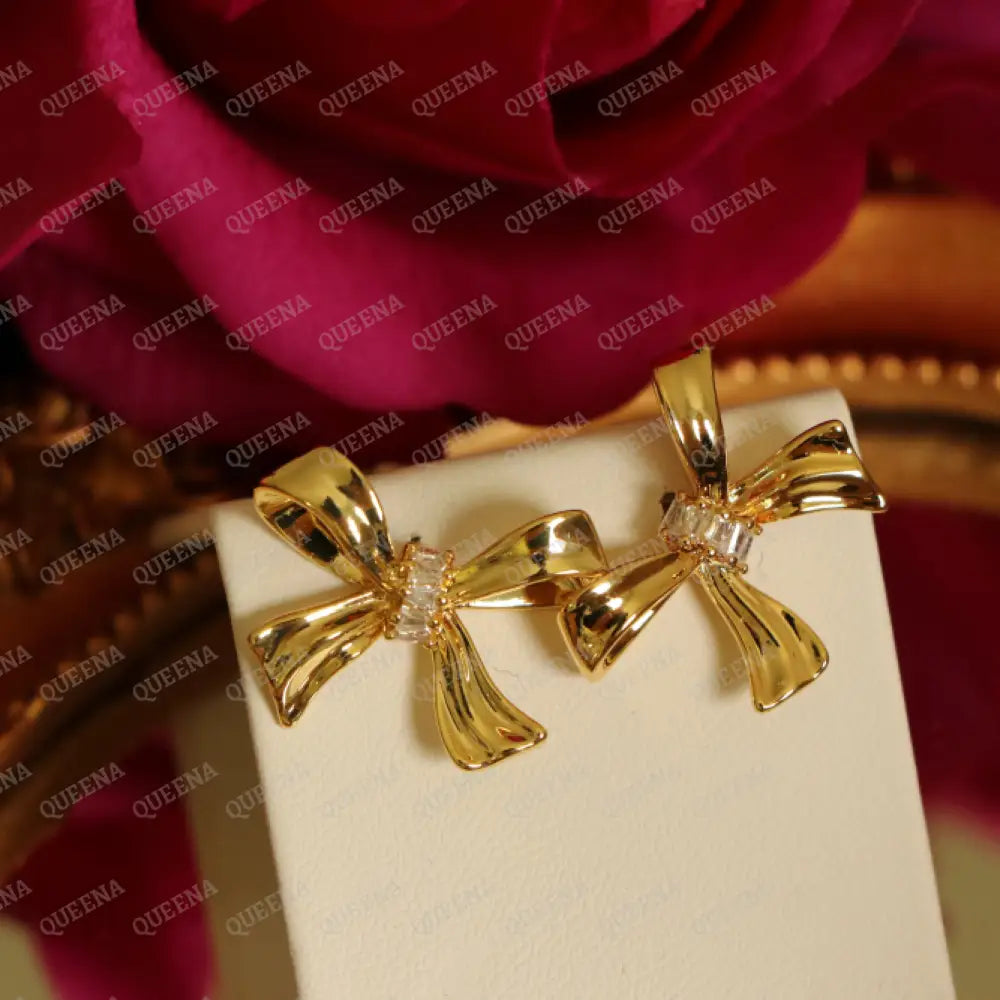 LOLy Crystal Bow Stud Earrings Earrings