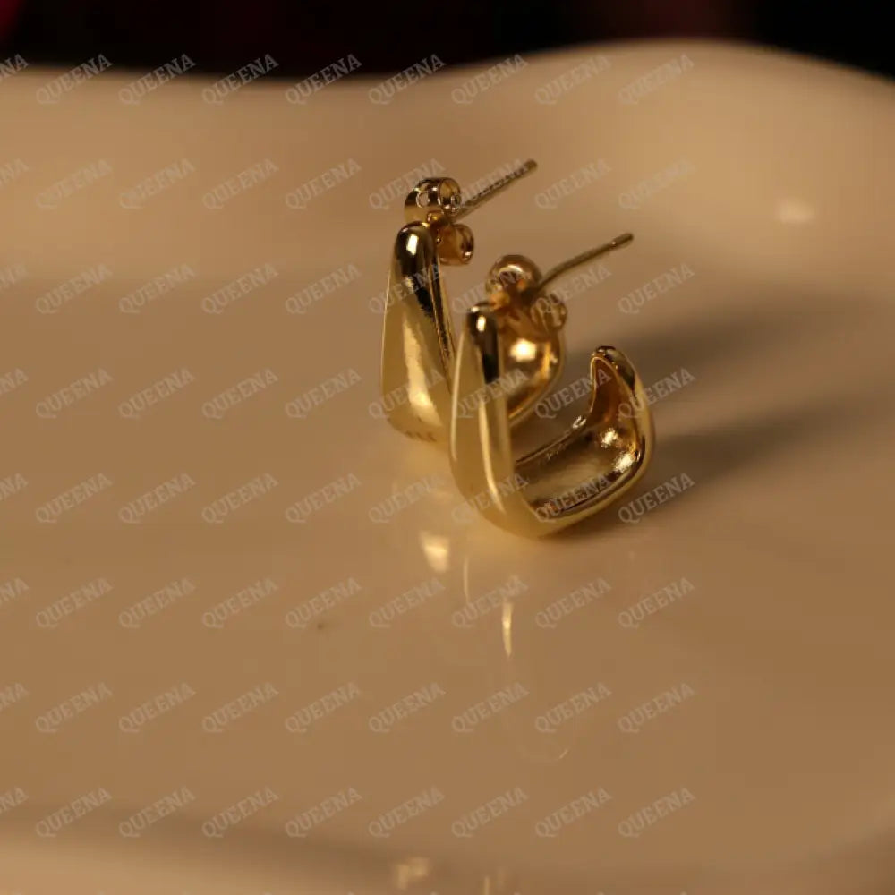 Lora Open Stud Earrings Earrings