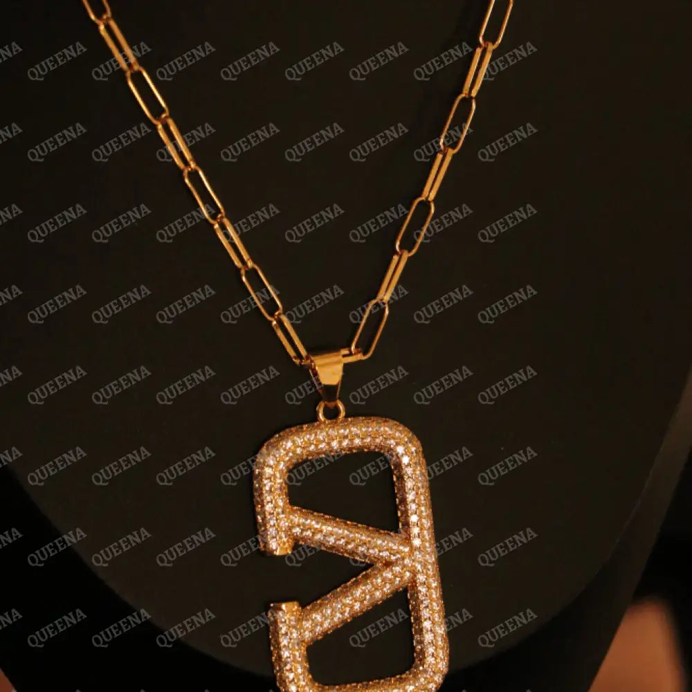 Luxurious Sparkle Valentina Big Pendant With Paperclip Chain Necklace Studded with Full Zircons Necklaces
