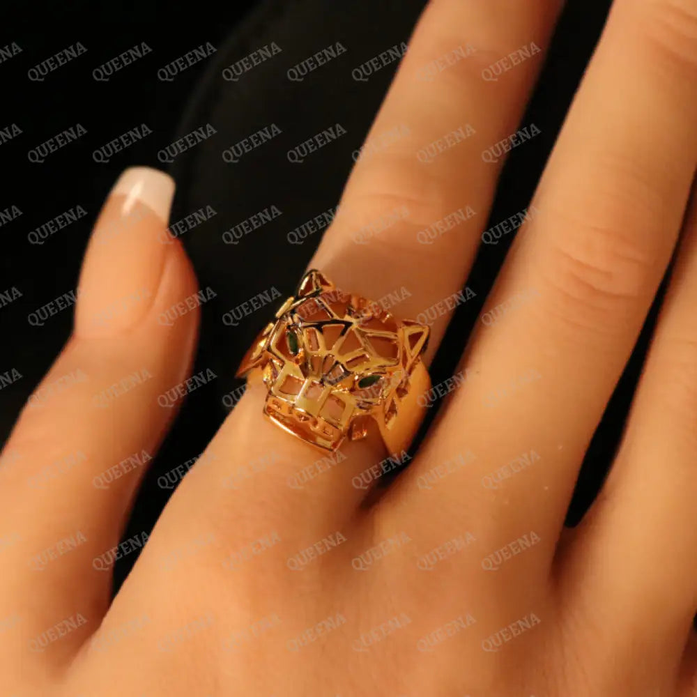 Luxury 18K Gold-Plated PANTHER Head JEWELRY SET 4 Pieces Golden Panther Head with Green Eyes Jewelry Sets