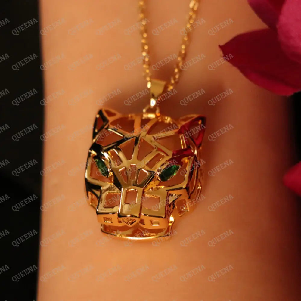 Luxury 18K Gold-Plated PANTHER Head JEWELRY SET 4 Pieces Golden Panther Head with Green Eyes Jewelry Sets