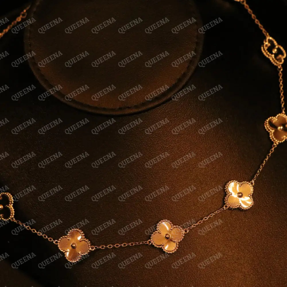 Luxury CLOVER Choker Necklace with 10 Multi Clovers - GOLD / Silver Necklaces