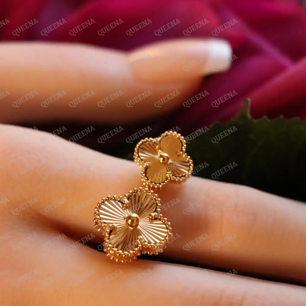 Luxury Clover RING - Between The Finger Ring - Adjustable (Free Size) Rings