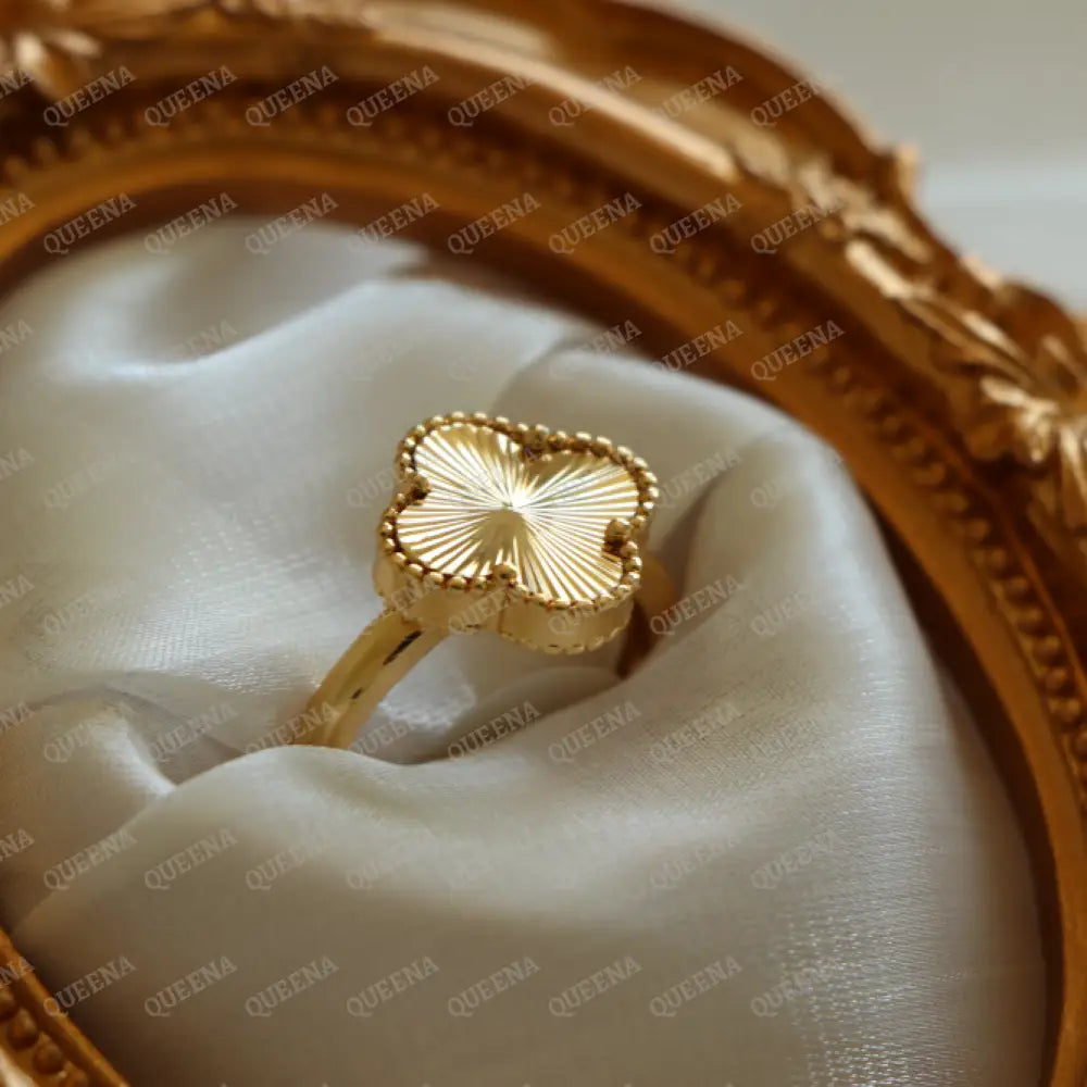 Luxury Clover Ring - (FREE SIZE) Adjustable Size Rings