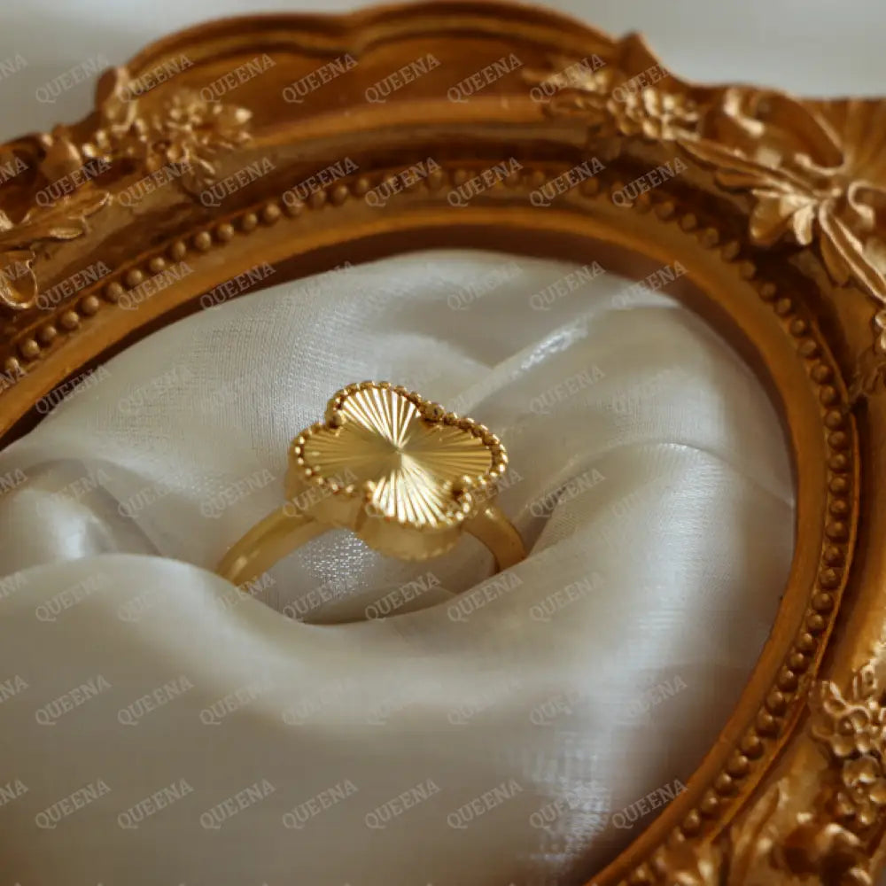 Luxury Clover Ring - (FREE SIZE) Adjustable Size Rings
