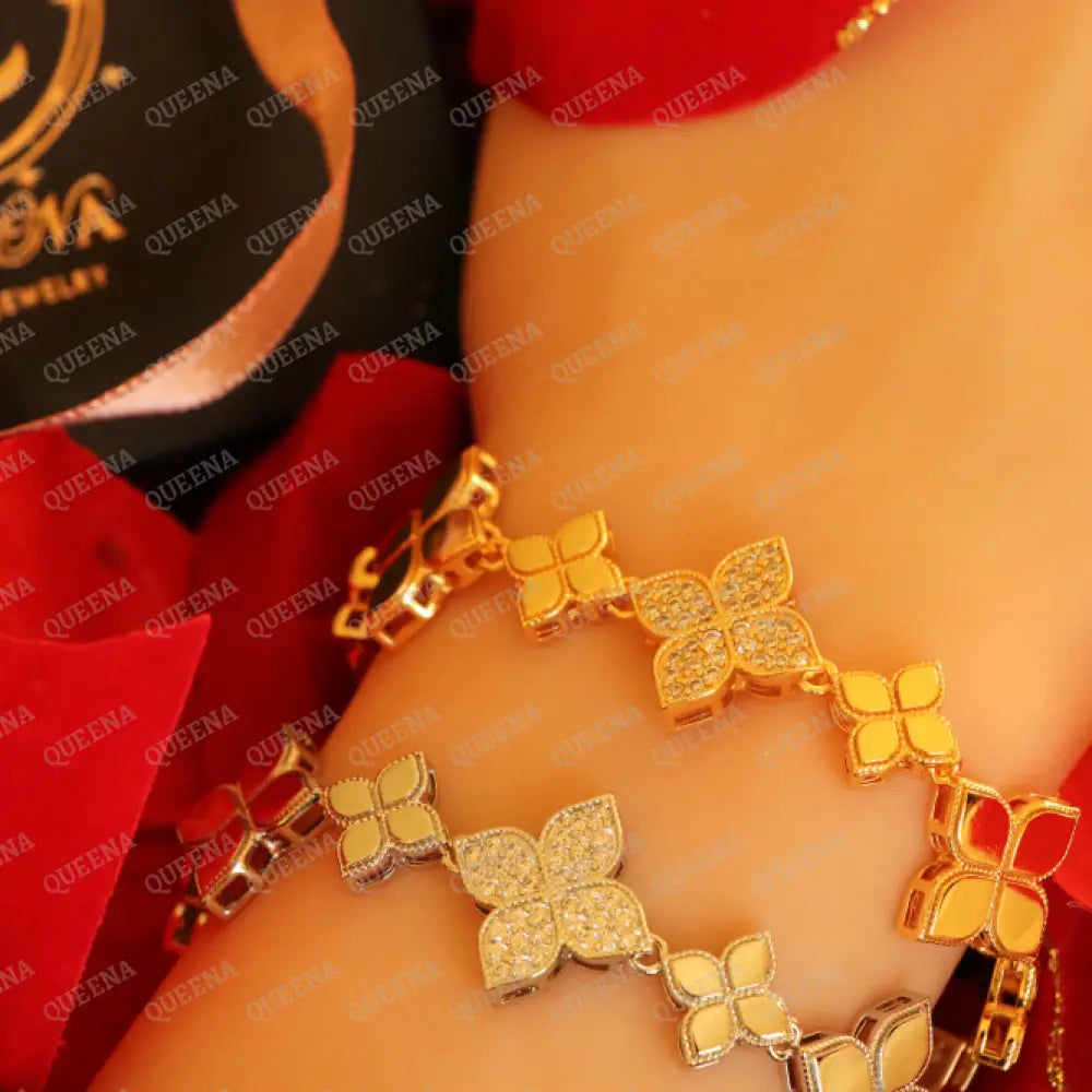 Luxury Golden Princess Flower Bracelet Studded With Zircon Stones - High Quality 18K Gold Plated