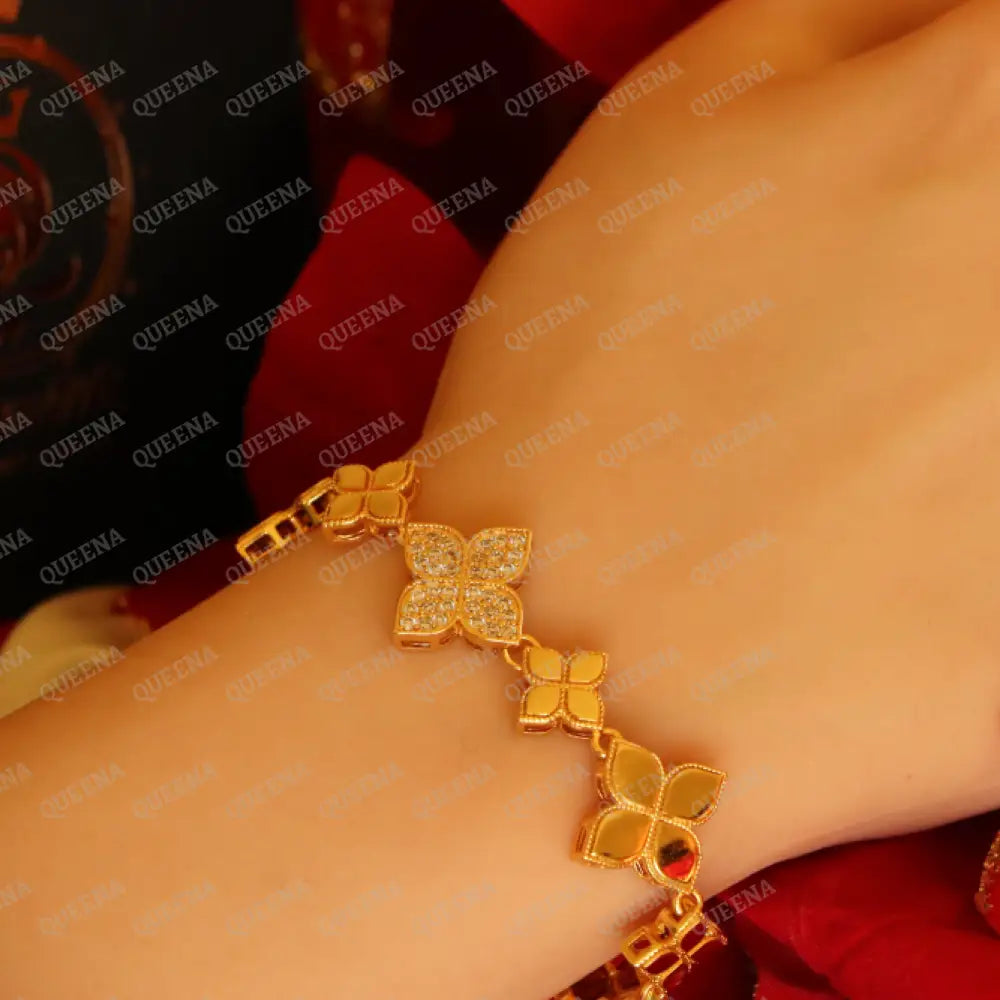 Luxury Golden Princess Flower Bracelet Studded With Zircon Stones - High Quality 18K Gold Plated