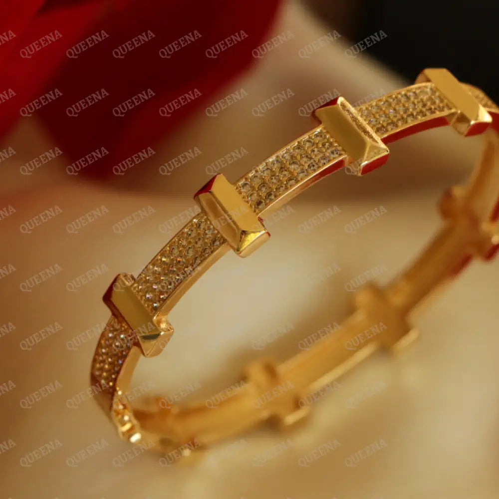 Luxury Golden Tetiana Bangle Bracelet- Studded With Zircon Stones Side Plain Other - High Quality