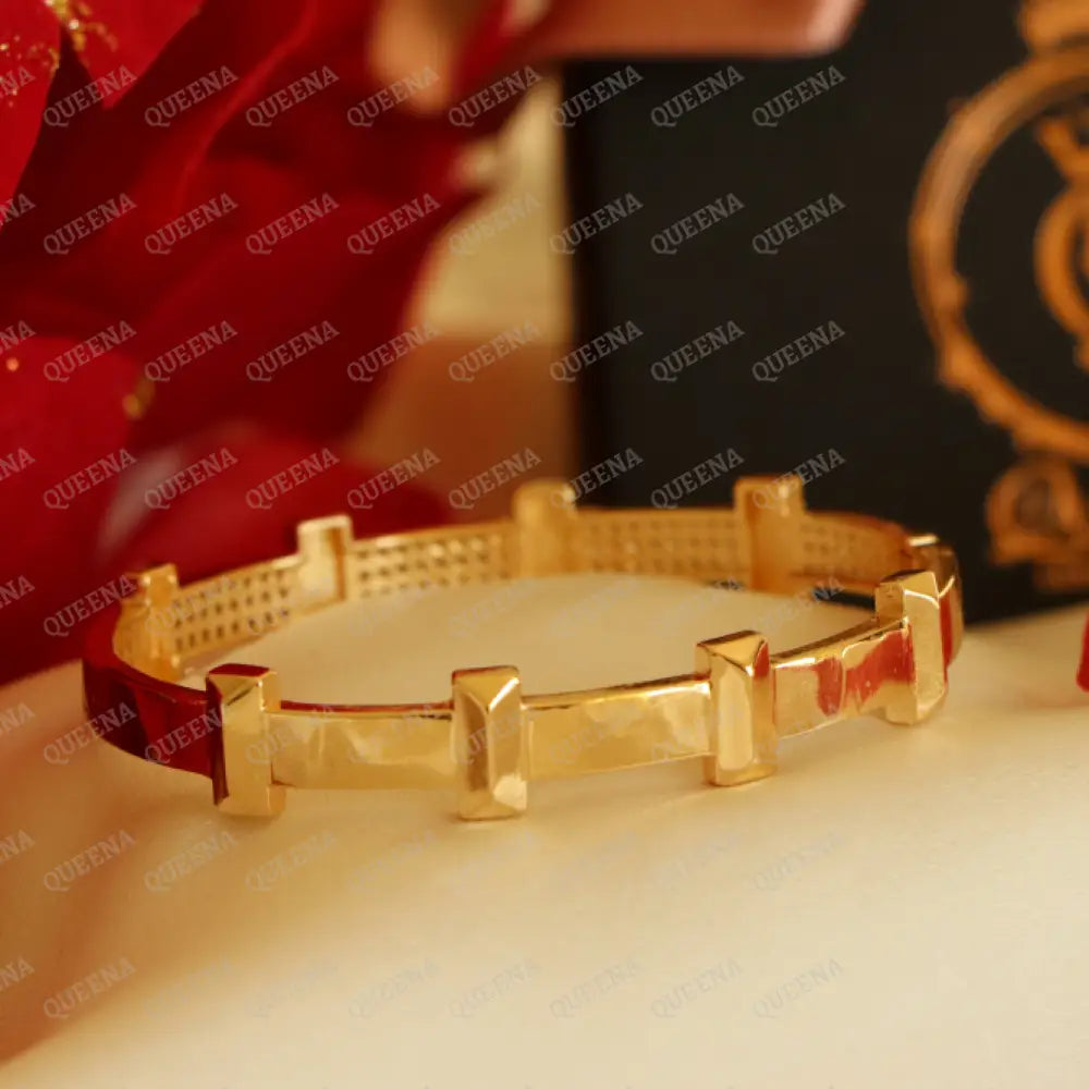 Luxury Golden Tetiana Bangle Bracelet- Studded With Zircon Stones Side Plain Other - High Quality