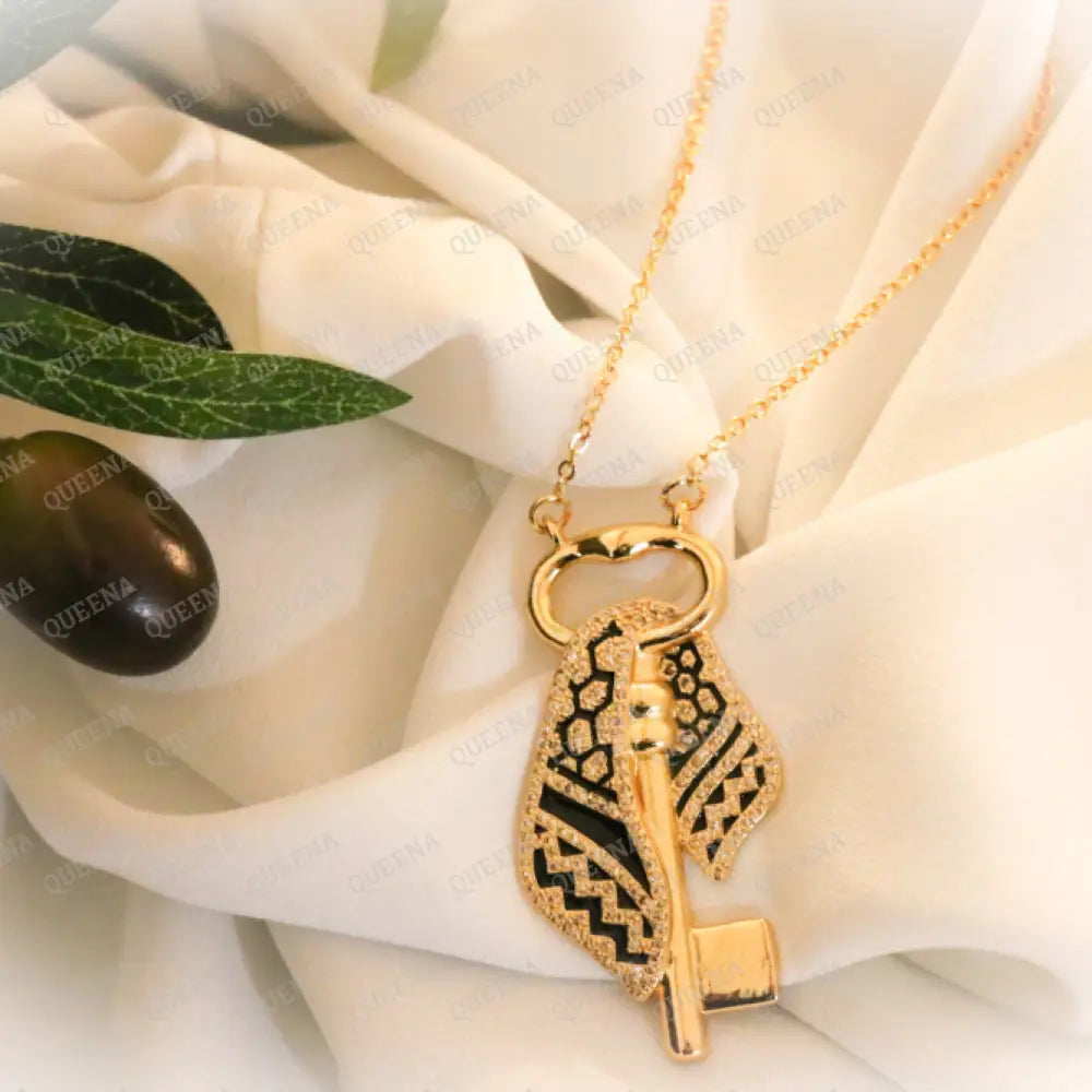 Luxury Golden Zircon Return Key With Palestinian Keffiyeh Pendant Necklace Necklaces