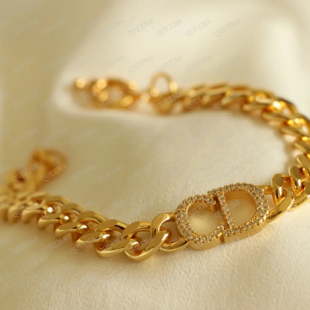 Luxury New Cd Link Chain Bracelet Studded With Zircon - High Quality 18K Gold Plated Statement Piece