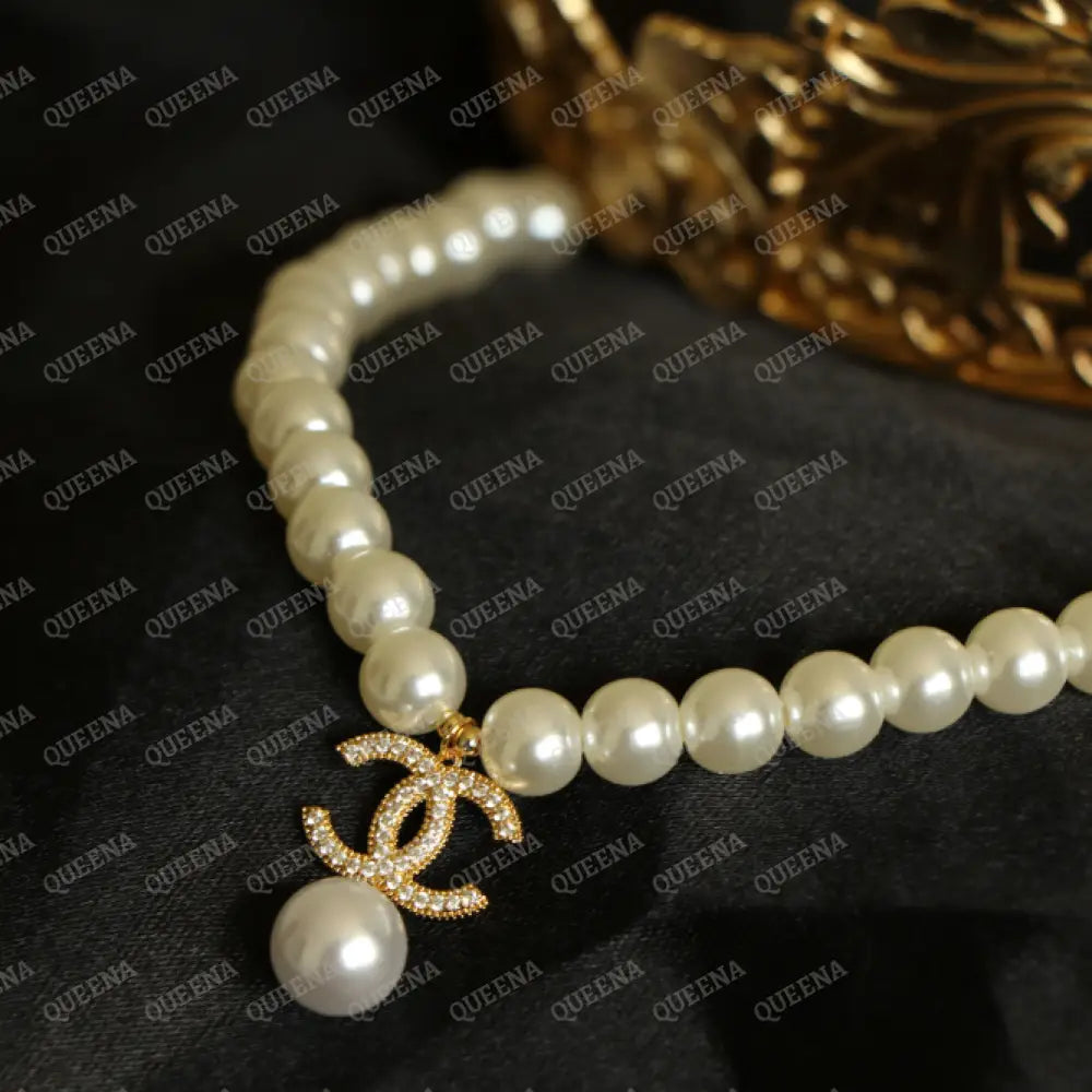 Luxury New Ch Pearls Necklace Studded With Zircon - High Quality 18K Gold Plated Statement Piece