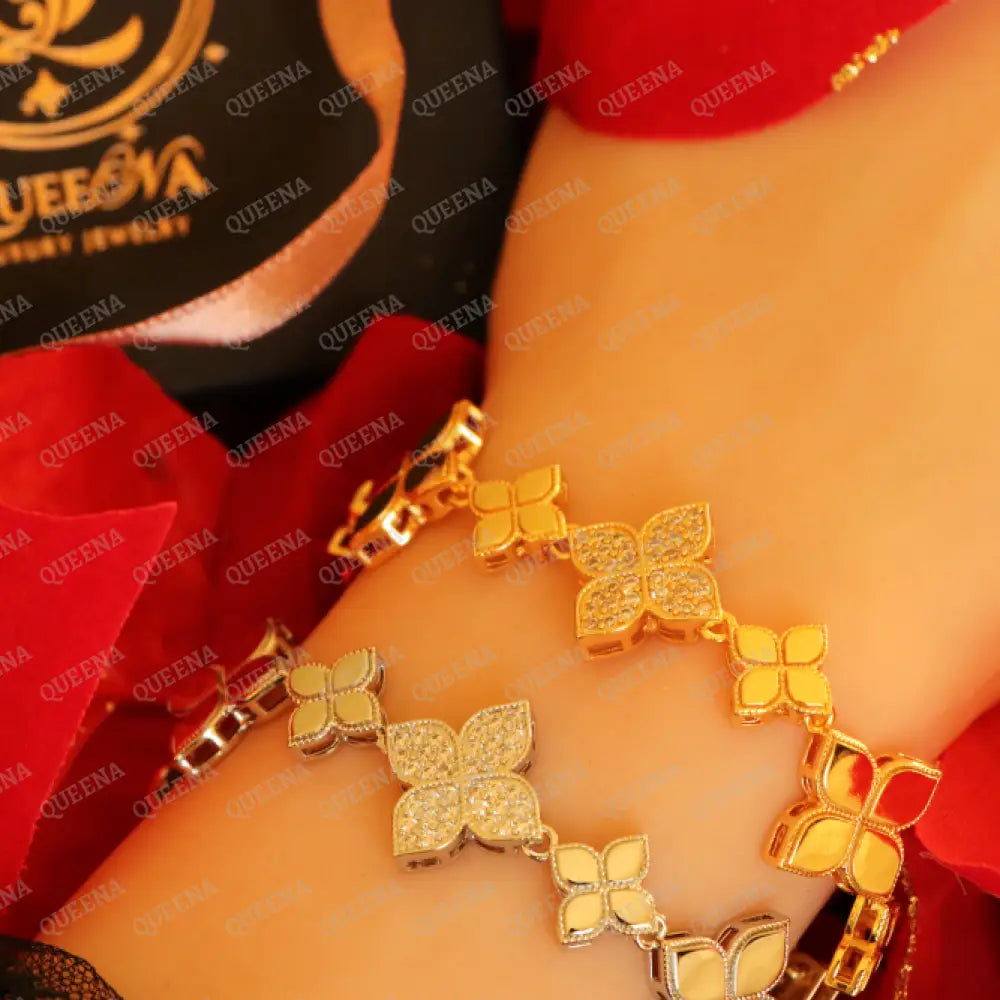 Luxury Silver Princess Flower Bracelet Studded With Zircon Stones - High Quality 18K Gold Plated