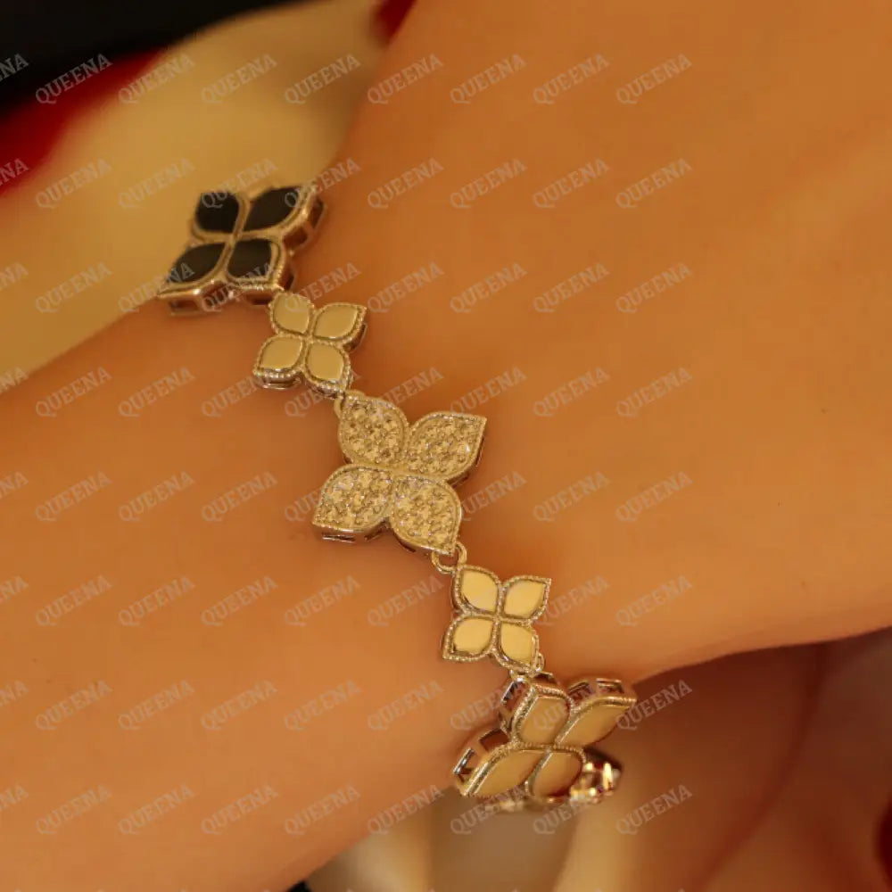 Luxury Silver Princess Flower Bracelet Studded With Zircon Stones - High Quality 18K Gold Plated