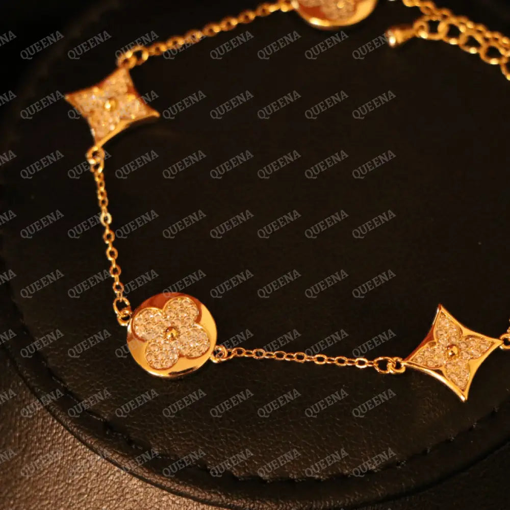 Luxury Sparkle LVs Bracelet Studded With Zircons Stones Bracelet