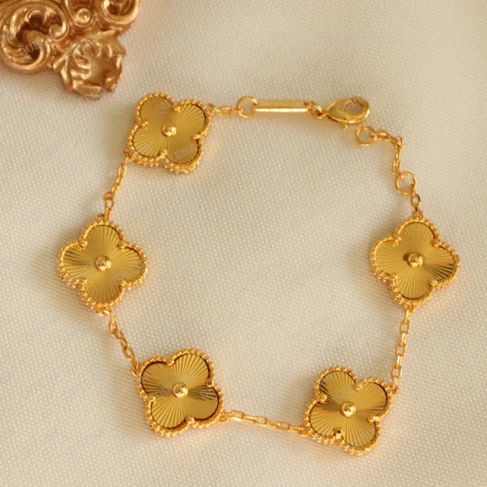 Luxury Vca Bracelet With 5 Multi Golden Leaf Clover - High Quality 18K Gold Plated Statement Piece